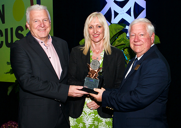 Carol & David Griffin - EASA Award 2022